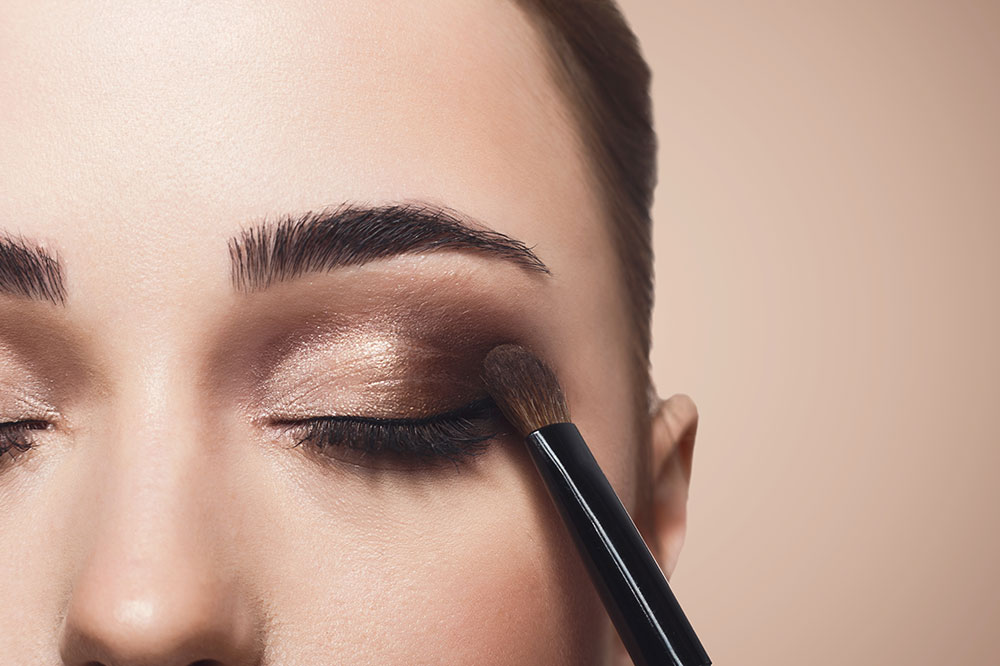Professional Eye Makeup Tips for Beginners